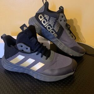 Adidas Own The Game 2.0 size 7